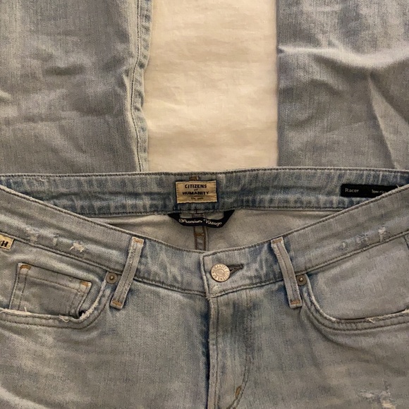 Citizens of Humanity ripped jeans - Picture 3 of 3